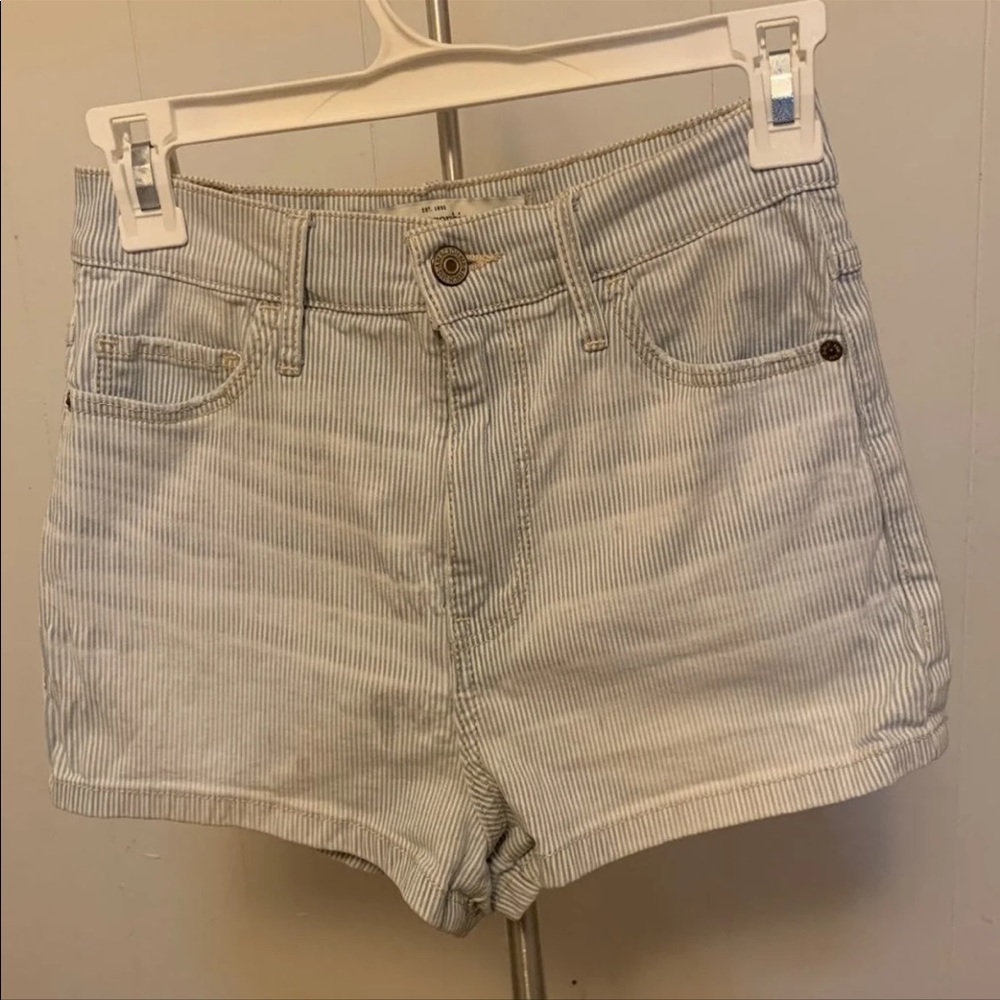 abercrombie and fitch Shorts Size 4